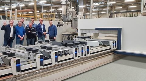 Vermeulen trappen B.V., ordered 4 machines ACCORD 42 FX-MATIC with 2 independent 5-axis units