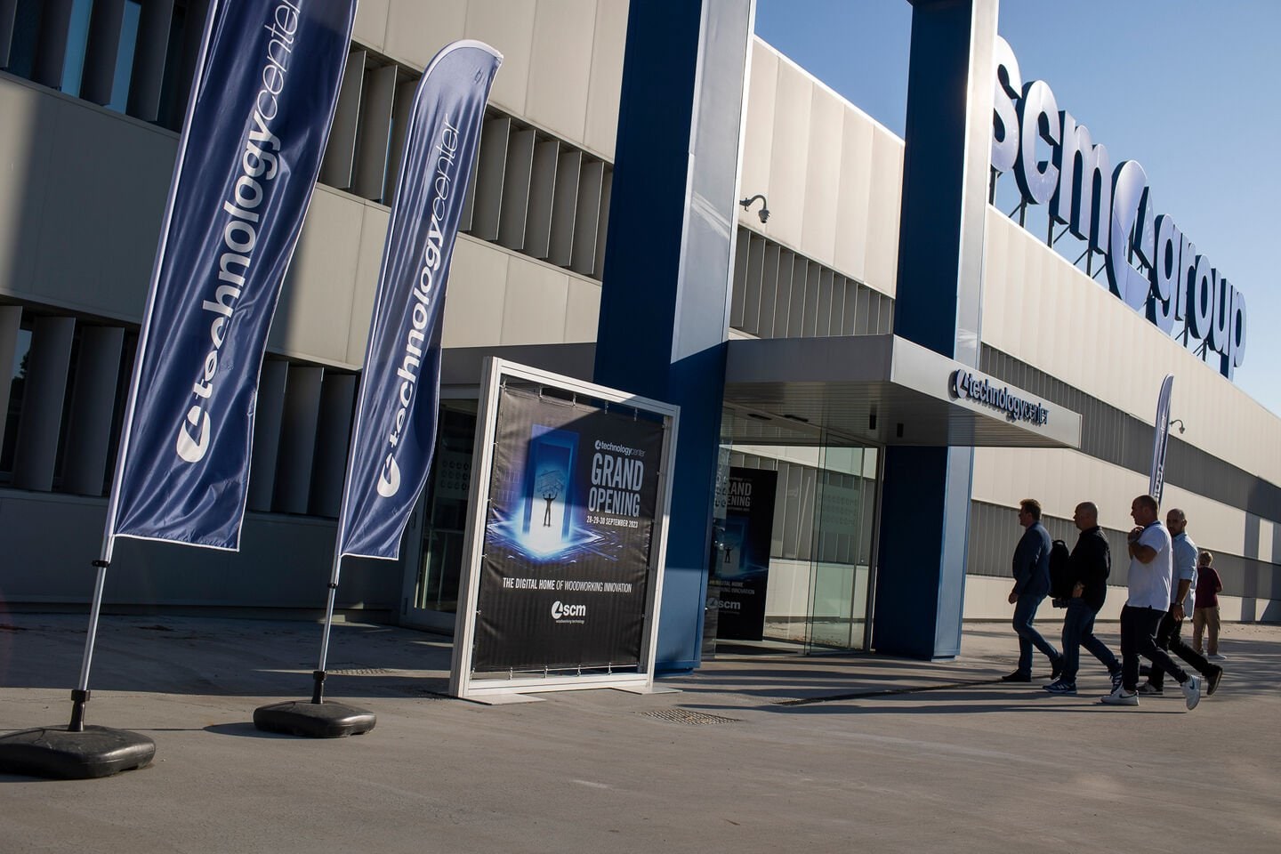 SCM eröffnet das modernste Technology Center der Welt