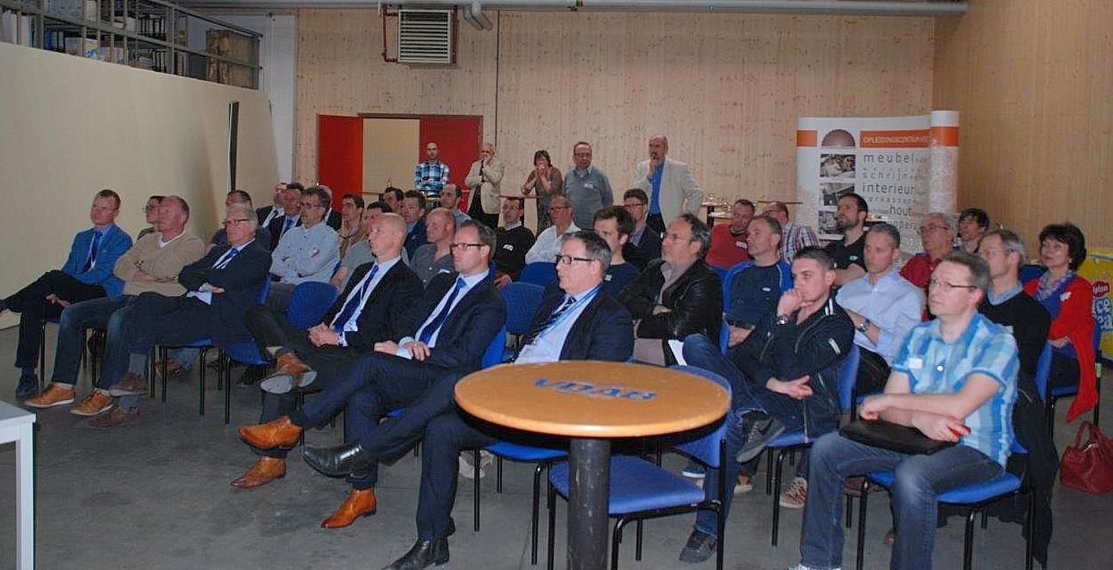 Inaugurazione della quarta macchina CNC SCM Group a VDAB Gand.