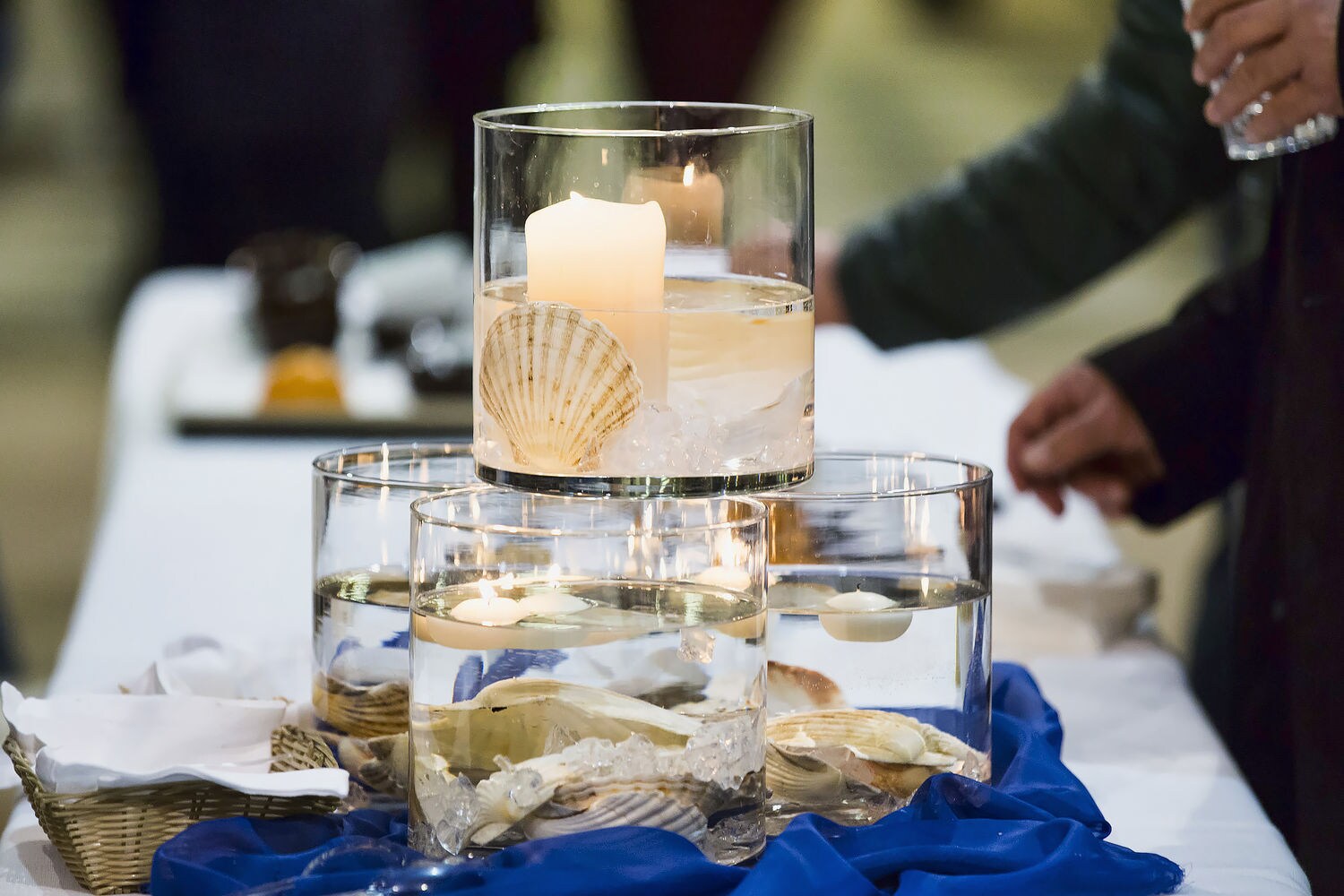 THE HOME EVENT Celebration dinner:  the world under the wooden dome.