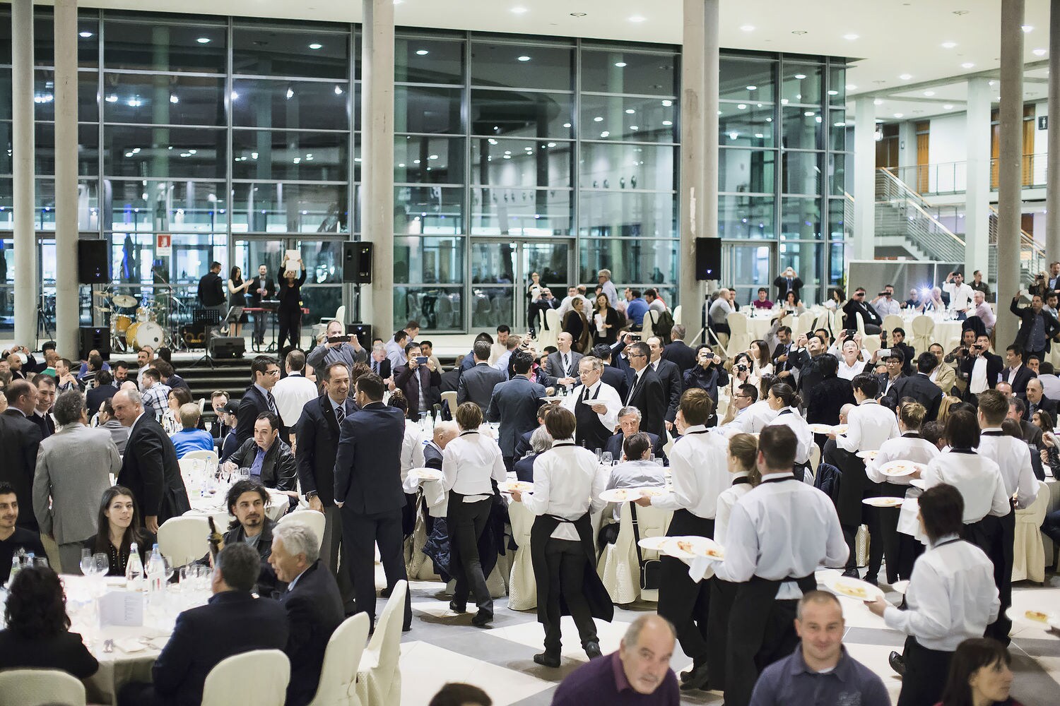 THE HOME EVENT Celebration dinner:  the world under the wooden dome.