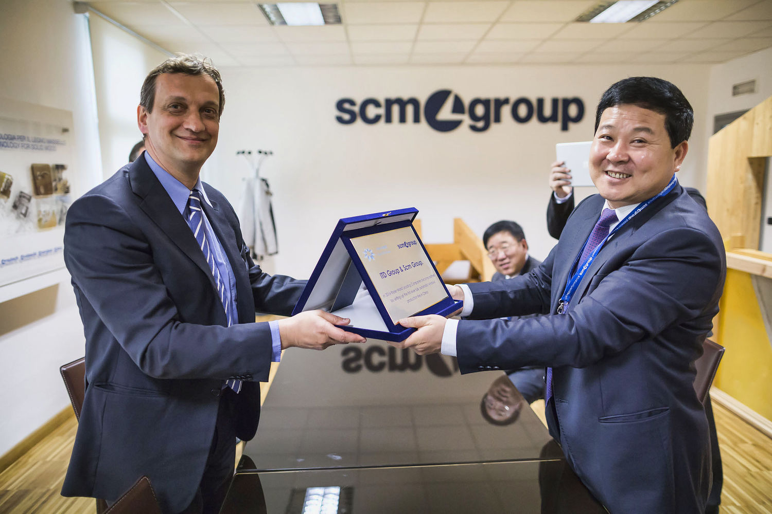 Exceptional visits in Scm Group from China