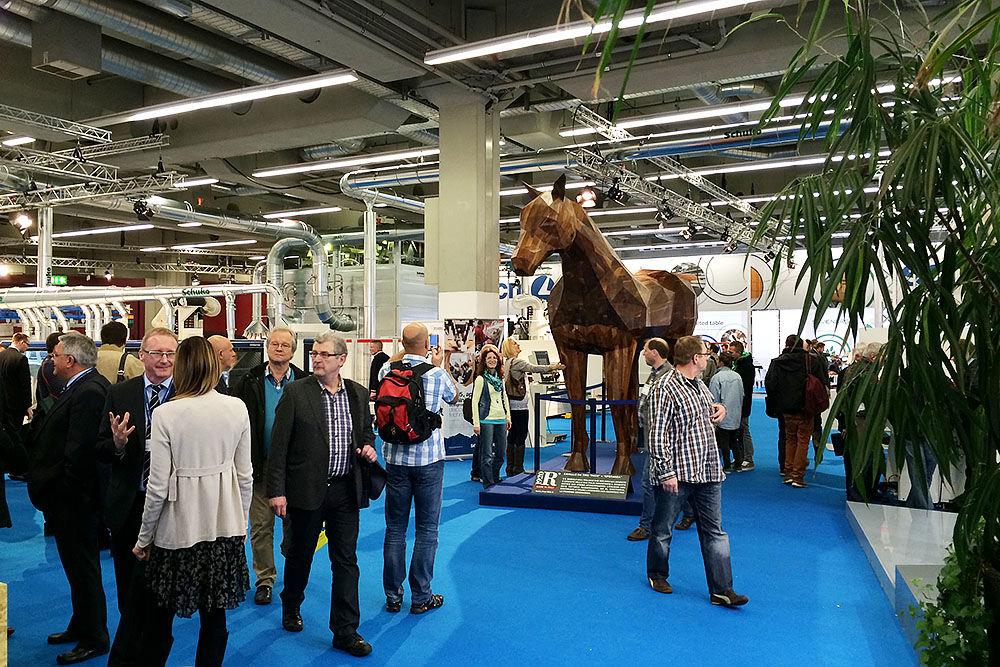 Онлайн-трансляция с Holz-Handwerk 2014