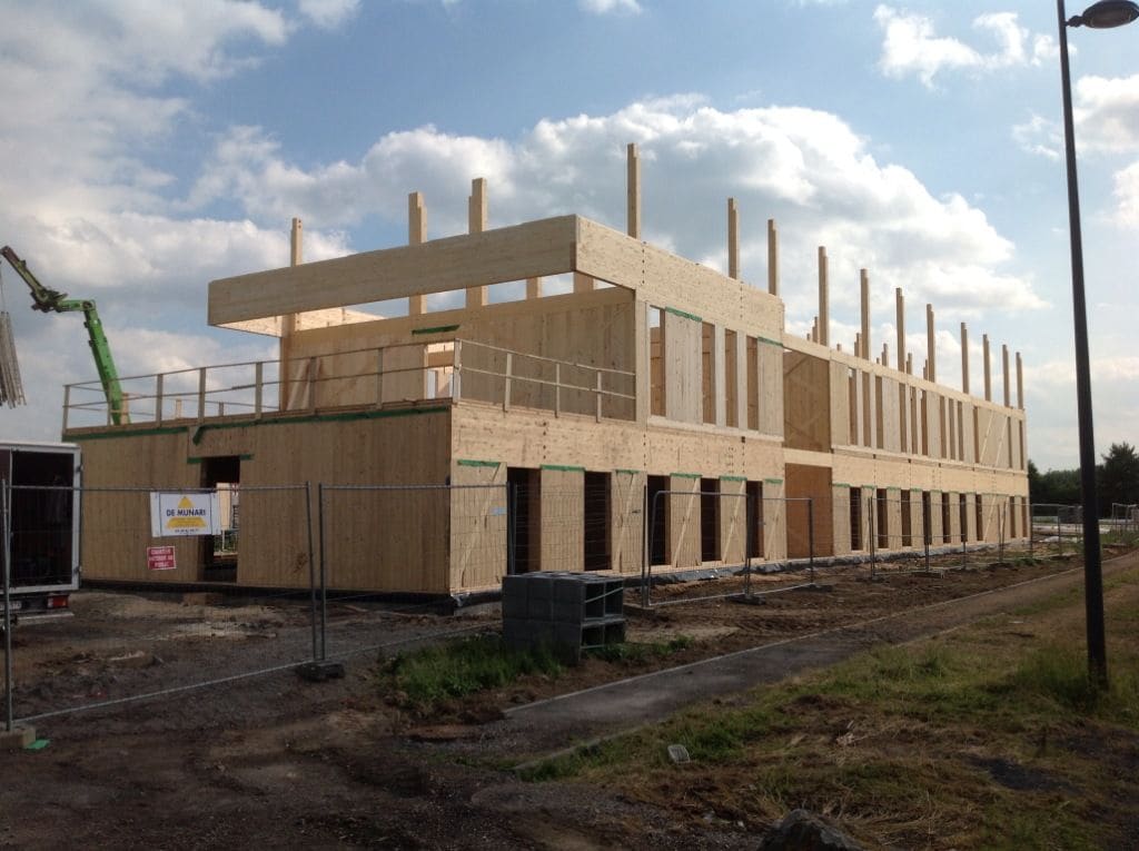 Stabilame: case in legno con il Centro di Lavoro Oikos