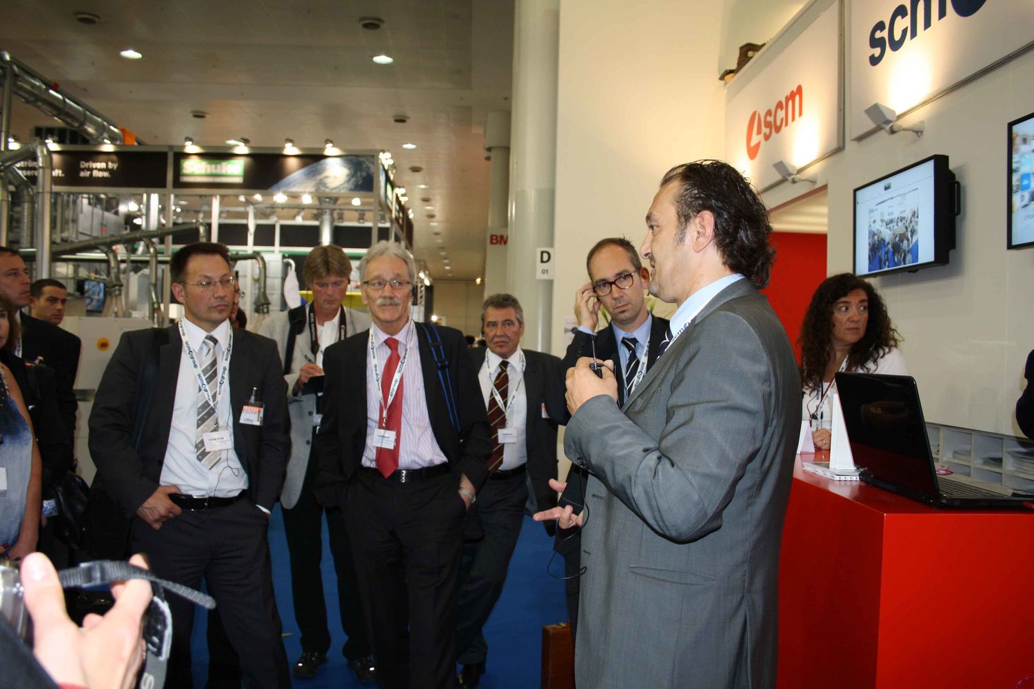 LIGNA 2011: 2nd DAY