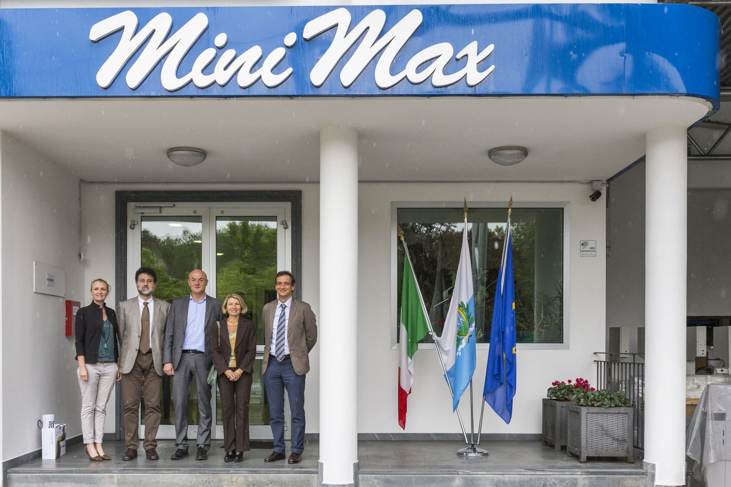 Визит посла Италии на завод Minimax в Сан-Марино