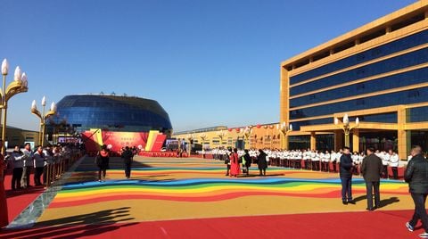 Grande Cerimonia per l'apertura in Cina del nuovo stabilimento Liaoning ZhongYi