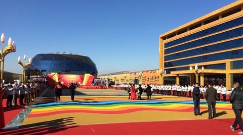 Extraordinary Opening Ceremony for the new Chinese Lioaoning Zhong Yi factory