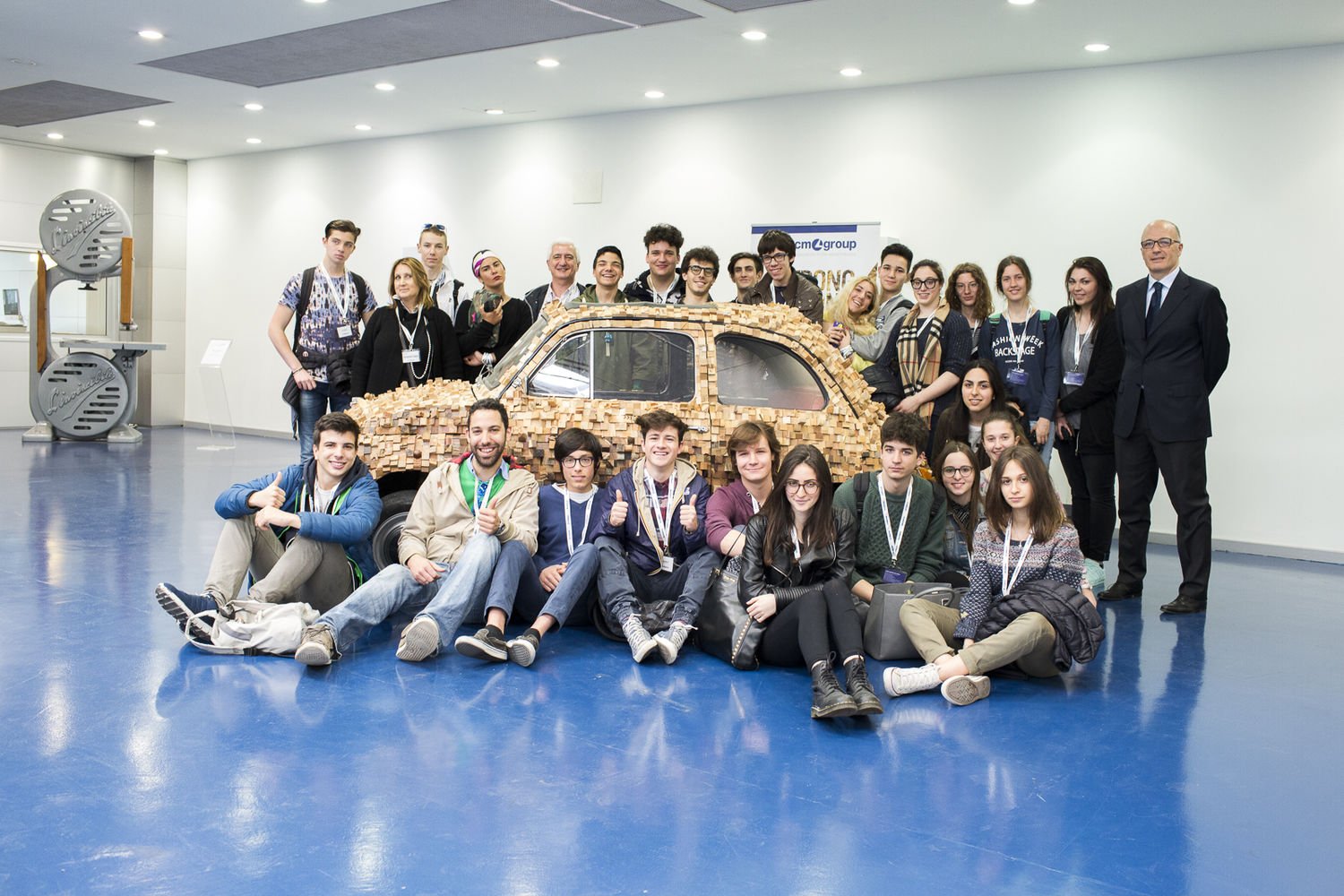 Gli studenti della Fondazione Karis in visita