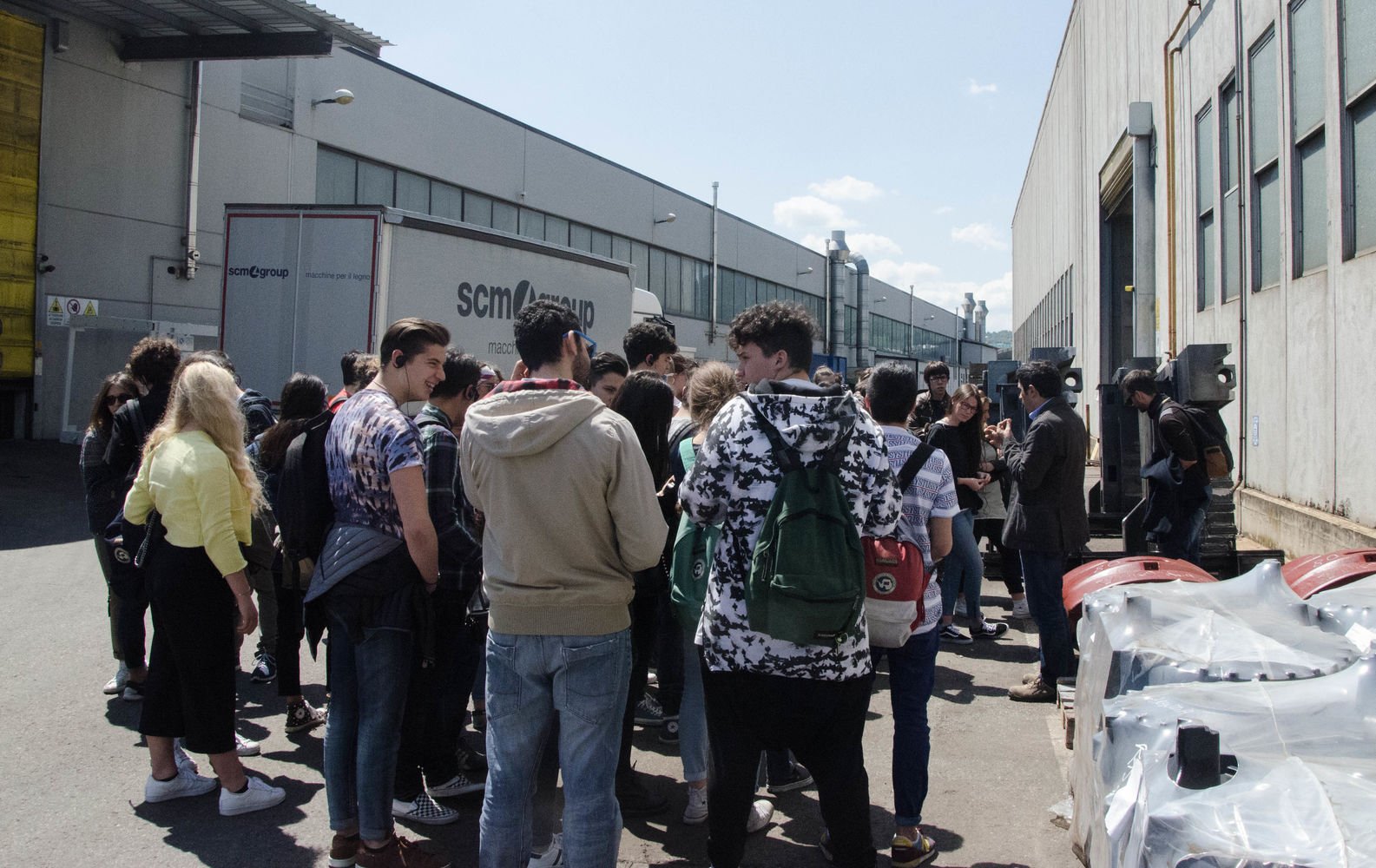 Gli studenti della Fondazione Karis in visita