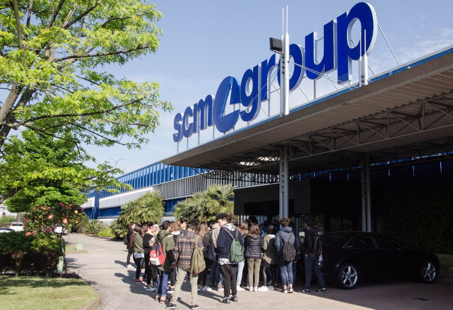 Gli studenti della Fondazione Karis in visita