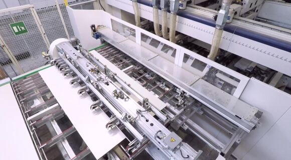 Automatic Devices to Flip Panels Mahros Flippers - SCM Group