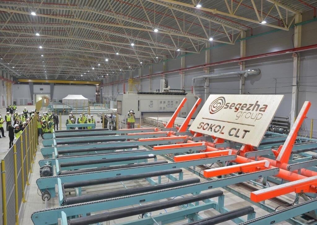 AREA XL conquista la atención del público durante la inauguración oficial de la primera planta de producción de tableros CLT en Rusia