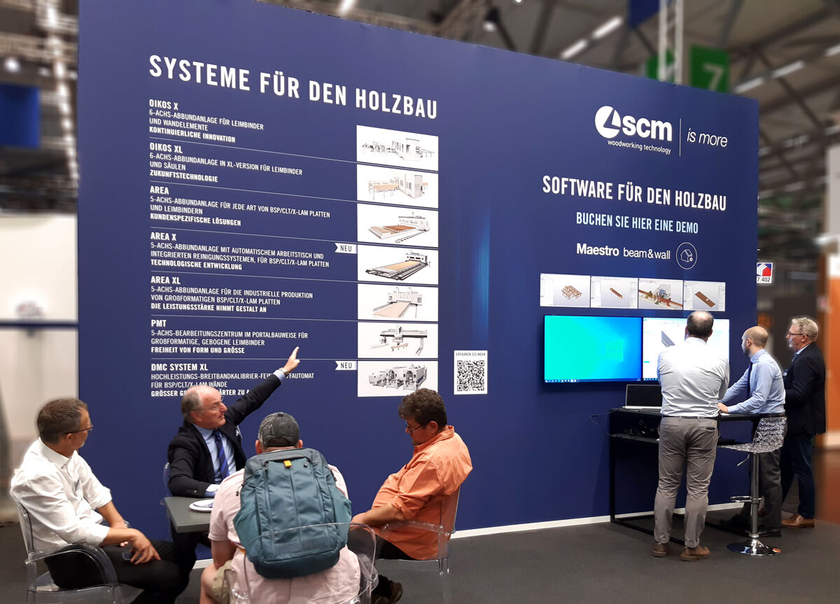 Mit großer Zufriedenheit blickt das SCM-Team auf die Messe DACH+HOLZ International 2022 zurück