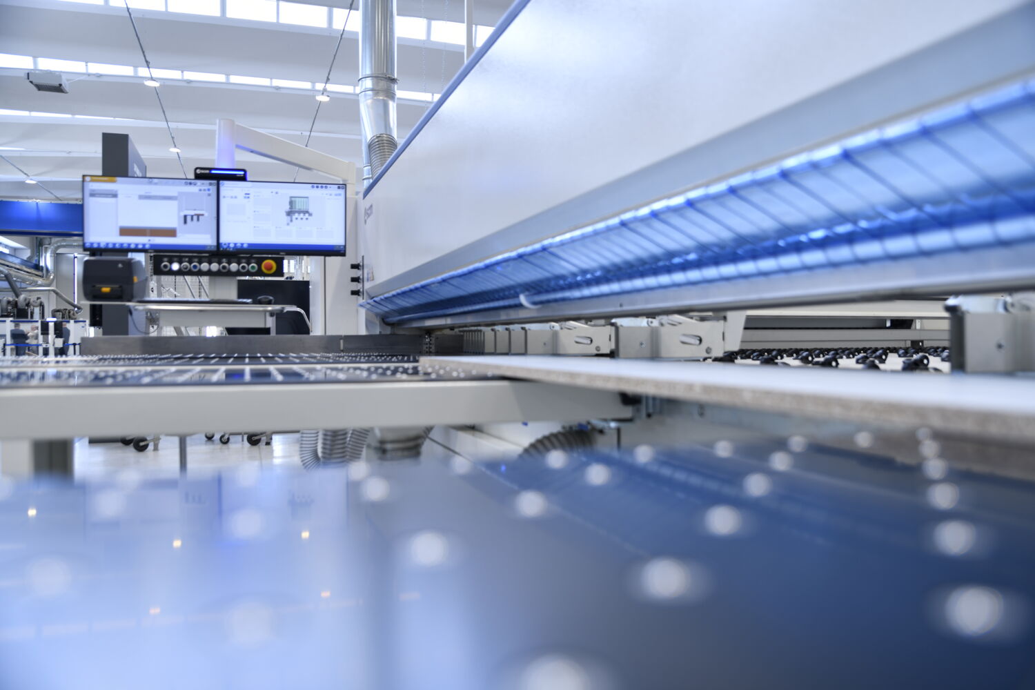  New “gabbiani p / pt” panel saws: full control of the production process 