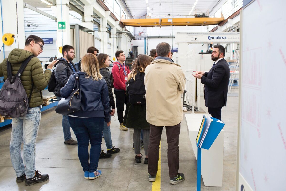 L'Istituto del mobile "Carniello" di Brugnera in visita