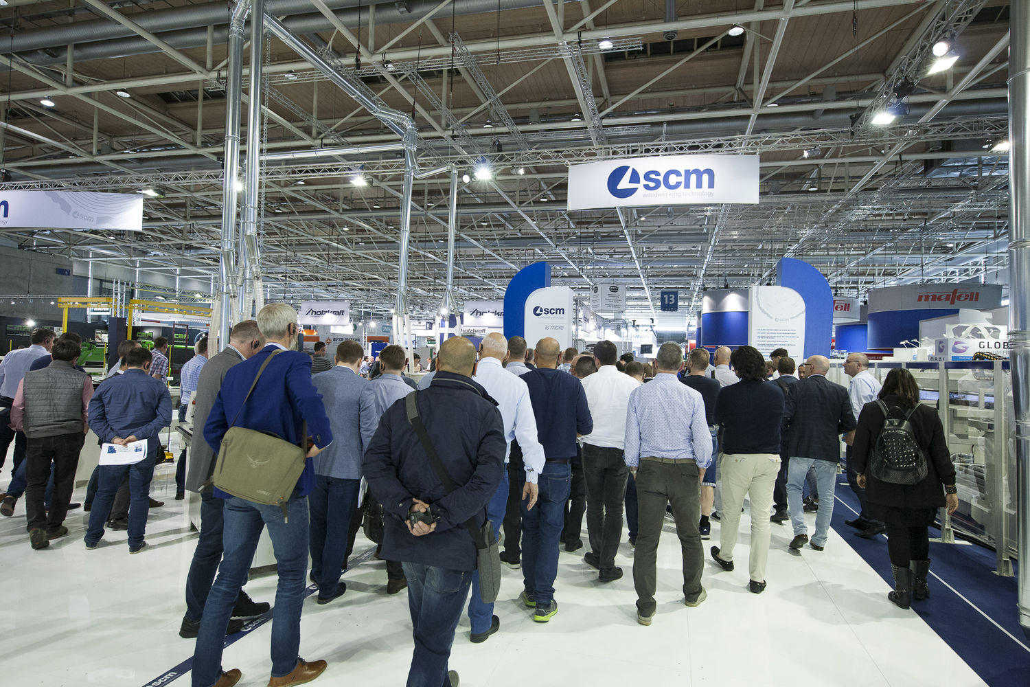 Diary from Hanover.  An exciting start for Scm at Ligna 2017