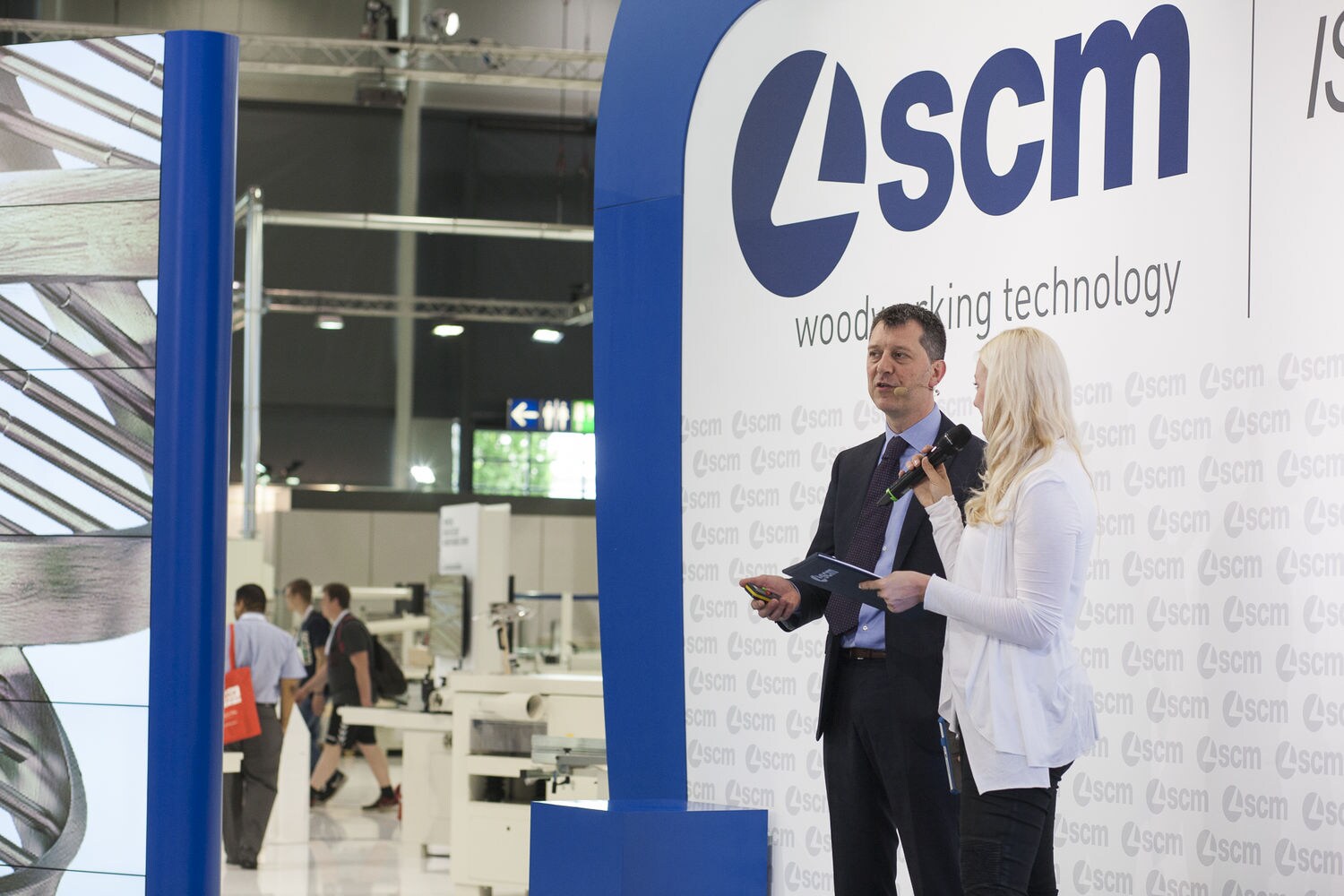 Diary from Hanover.  An exciting start for Scm at Ligna 2017