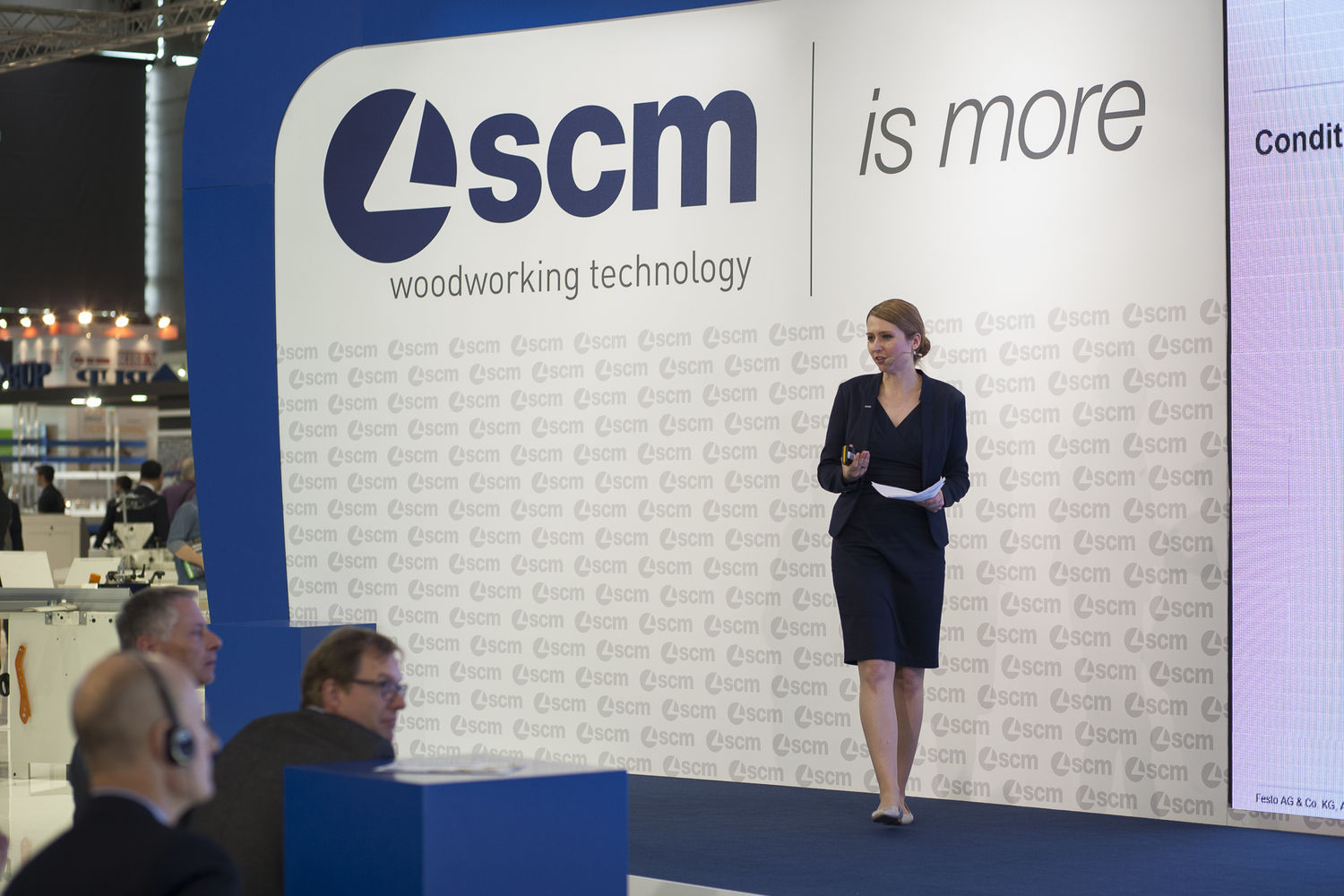 Diary from Hanover.  An exciting start for Scm at Ligna 2017