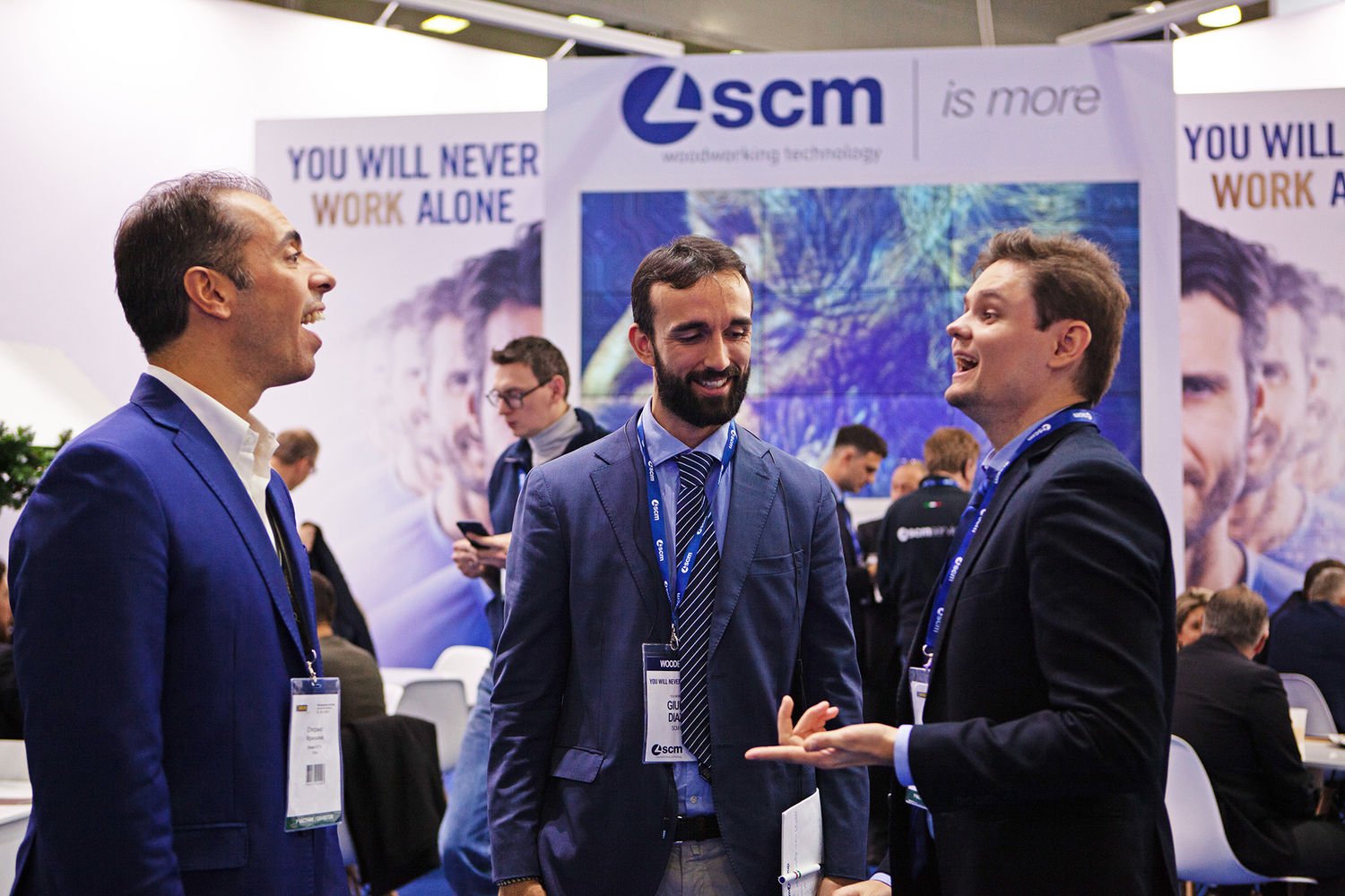 Woodex, day 2: the SCM team welcomes journalists and visitors for a “total touch experience”