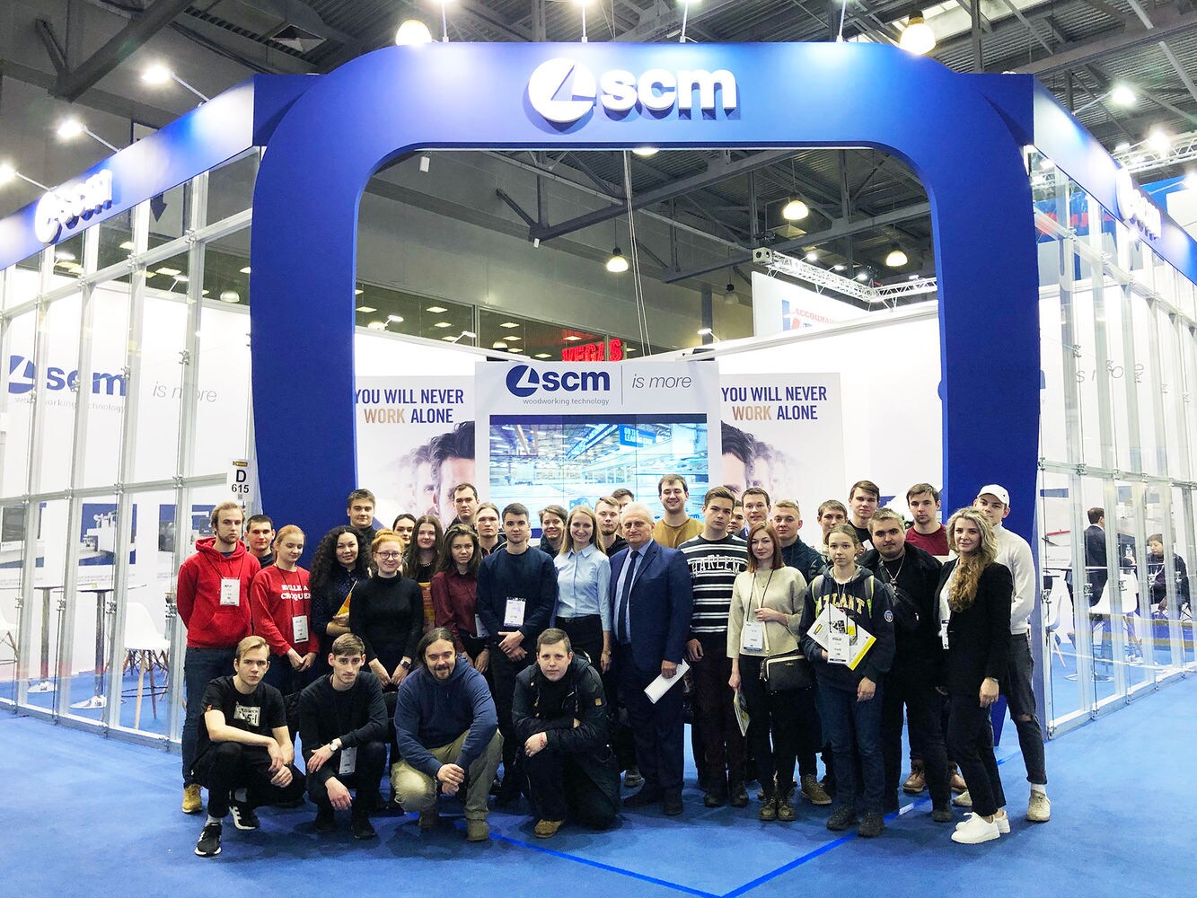 Woodex, day 3: giovani talenti all’opera nello stand SCM