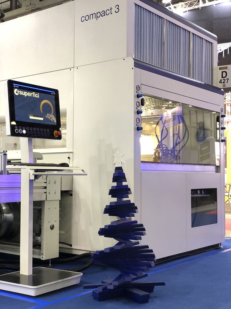 Success and Christmas magic for SCM at Woodex