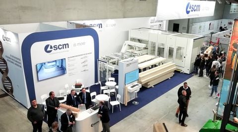 El stand SCM en la Dach+Holz sigue recibiendo gran afluencia de público