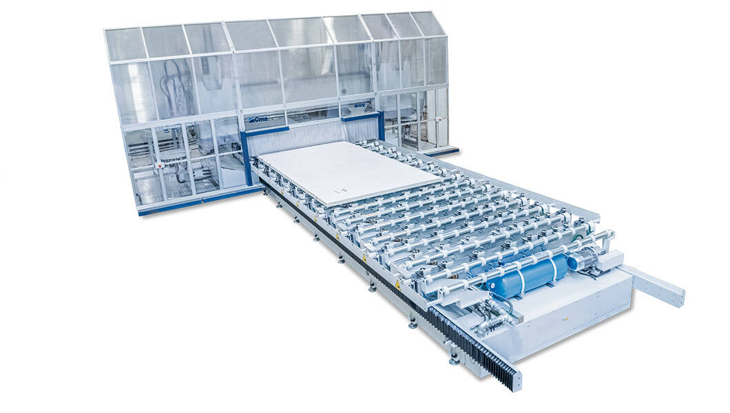 Centros de usinagem CNC de 5 eixos para fresagem e furação - Centros de usinagem CNC  de pórtico fixo e móvel - avant caravan